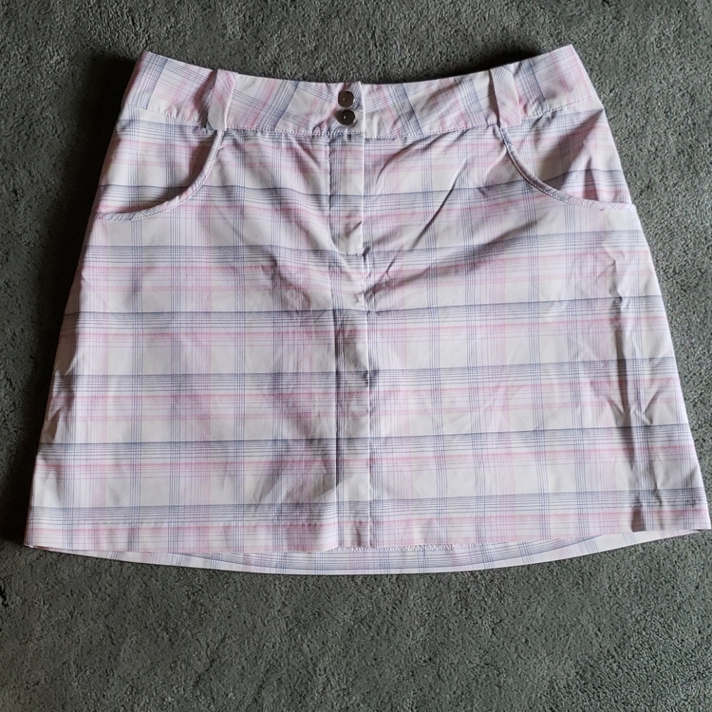 EUC Nike Golf Sz 12 skort